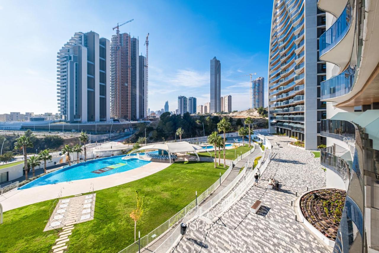 Sunset Waves Deluxe Apartments Poniente Beach Resort Benidorm Exterior photo