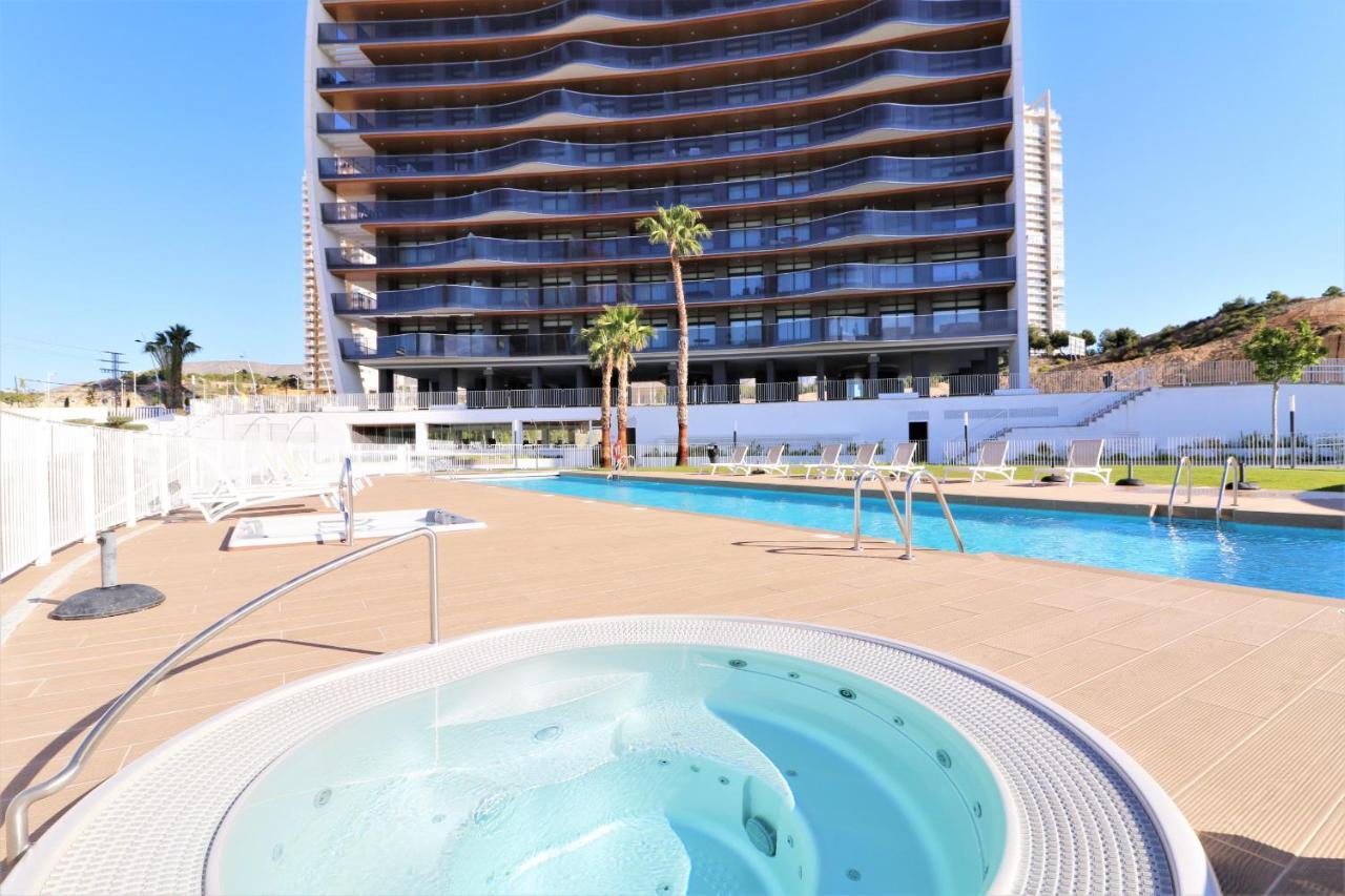 Sunset Waves Deluxe Apartments Poniente Beach Resort Benidorm Exterior photo