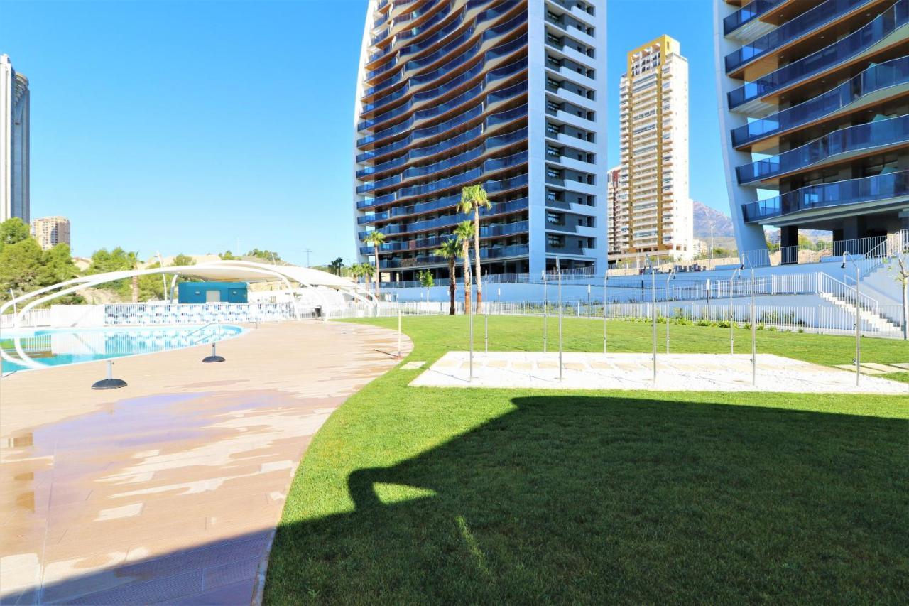 Sunset Waves Deluxe Apartments Poniente Beach Resort Benidorm Exterior photo